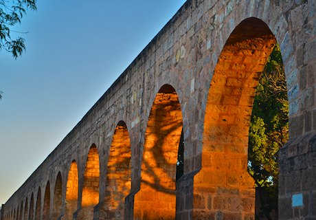 Morelia Mexico aqueduct living aboard blog