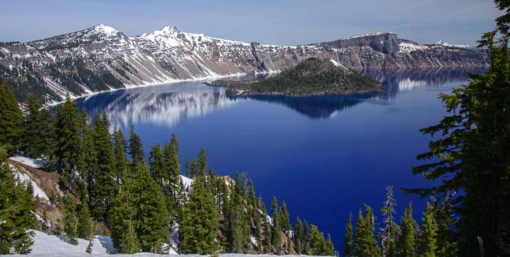 Gorgeous water view at Crater Lake National Park