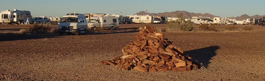 Campfire wood and boondocking in Quartzsite Arizona