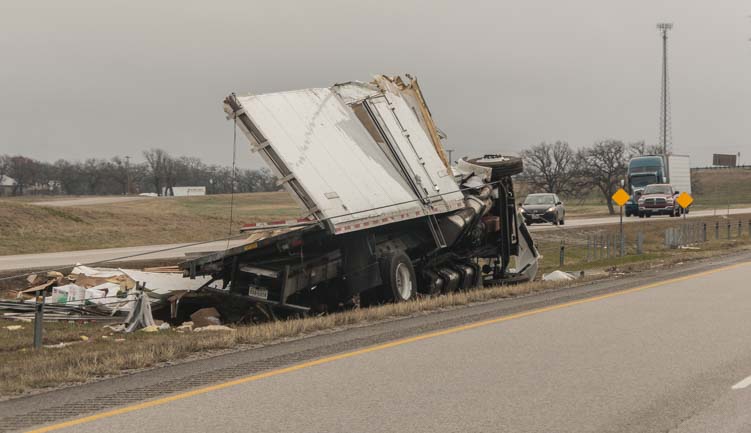 Semi tractor trailer truck stranded on I-20 after Texas ice storm