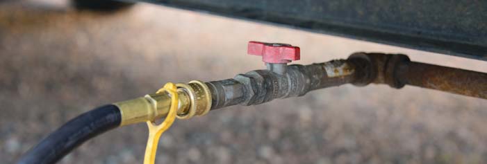 RV grill gas pipe connection