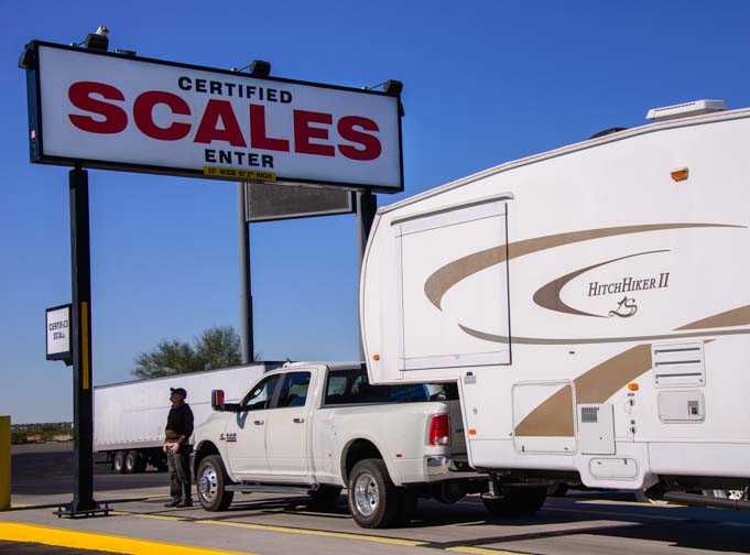 Weighing a fifth wheel RV on a truck scale