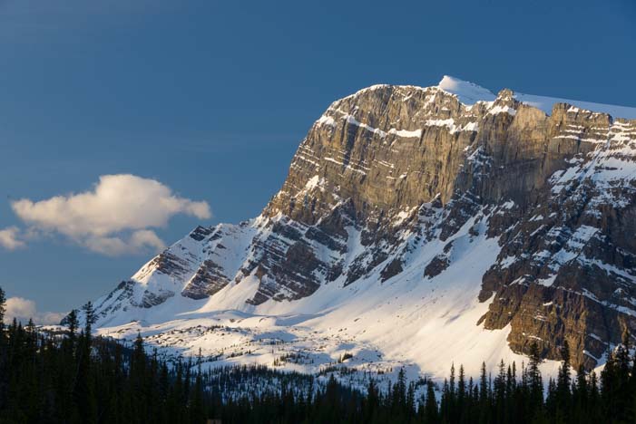 Banff National Park Rocky Mountains Icefields Parkway_