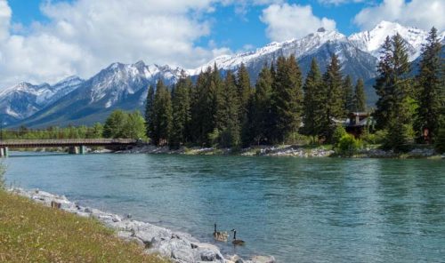 Canmore, Alberta – An Outdoor Lover’s Town in the Rocky Mountains