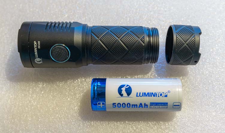 Lumintop SD26 1000 lumen flashlight and 5000 mAh rechargeable lithium-ion battery