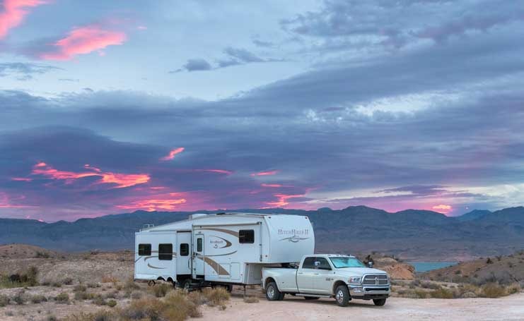 Fifth wheel RV trip to Lake Mead Nevada-min