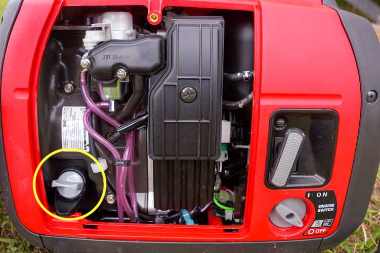 Inside a Honda EU2200i Portable Generator-min