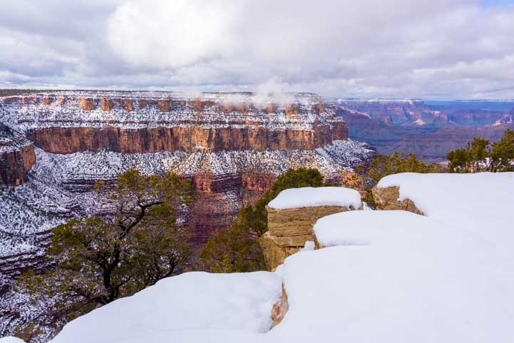 Virgin snow Grand Canyon National Park-min