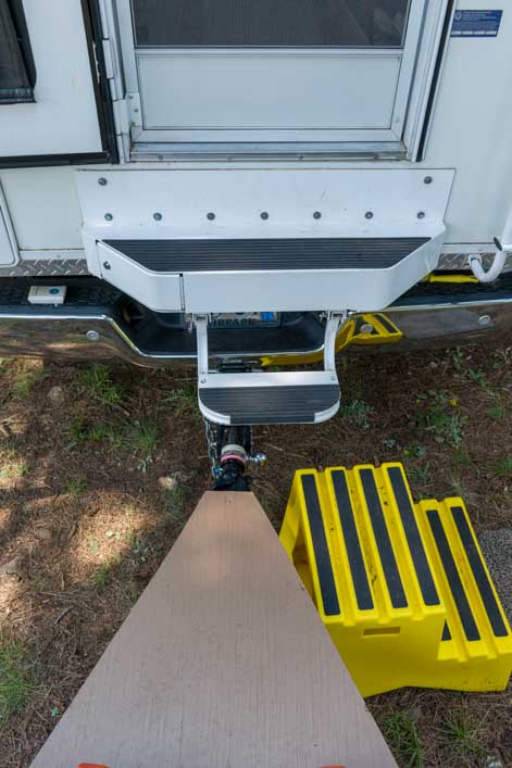 Stair solution for Arctic Fox 860 truck camper towing utility trailer