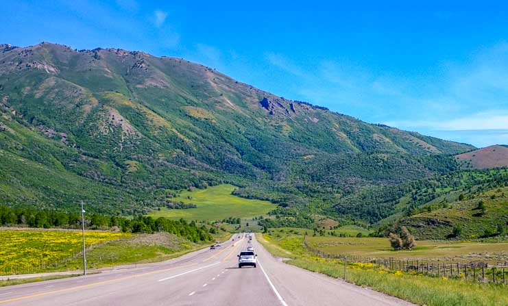 Scenic mountains in Utah