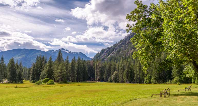 Stehekin Valley Ranch views of North Cascades Washington