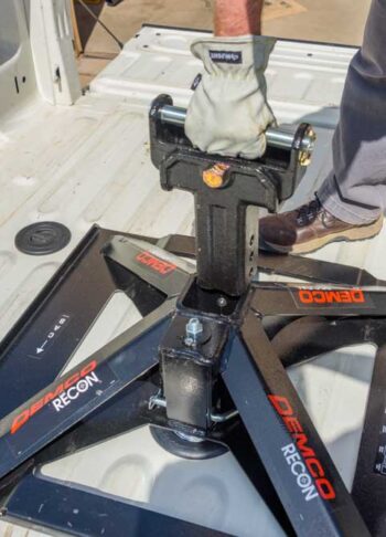 Demco 21K Recon Fifth Wheel Hitch Review and Installation