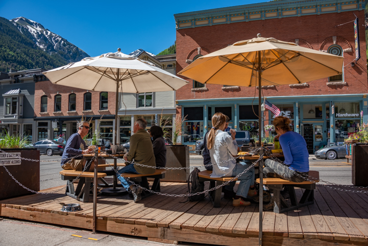 Telluride Colorado elegant outdoor dining in the street