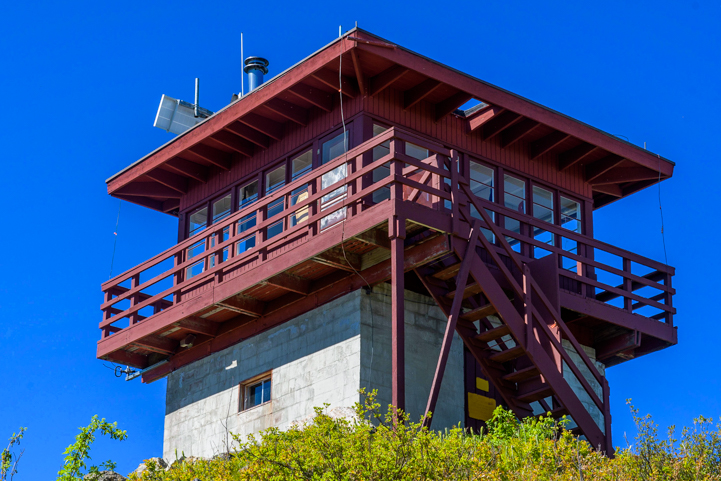Fire lookout tower Montana US-12 Northwest Passage Scenic Byway-2