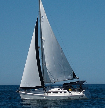 2008 Hunter 44DS Sailboat