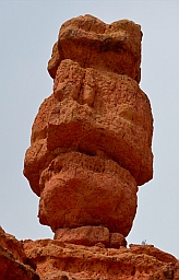 Hoodoos on Pink Ledges Trail, Red Canyon, Utah remind us of Easter Island heads.